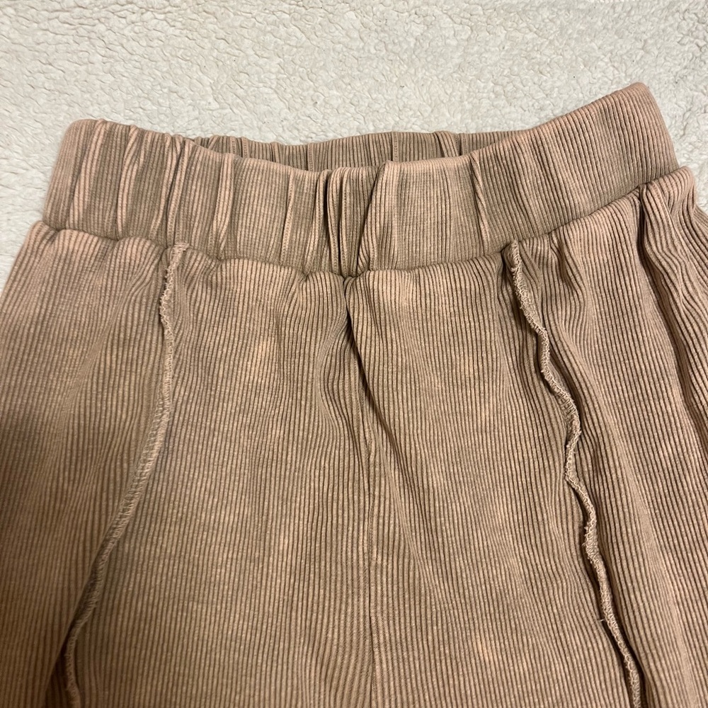Flattering Flare Leg Brown Yoga pants - Picture 3 of 4